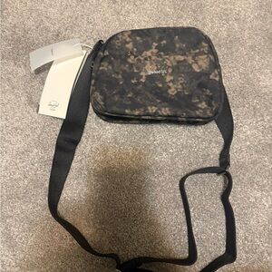 Herschel Supply Company Thalia Crossbody